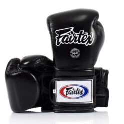Fairtex Boxing Gloves / Mexican / Black