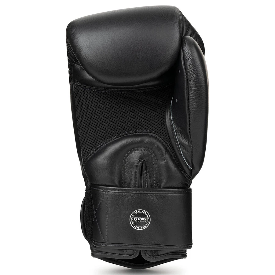 King Pro Boxing Gloves / Air / Black 6 King Pro Boxing Gloves / Air / Black - Image 4