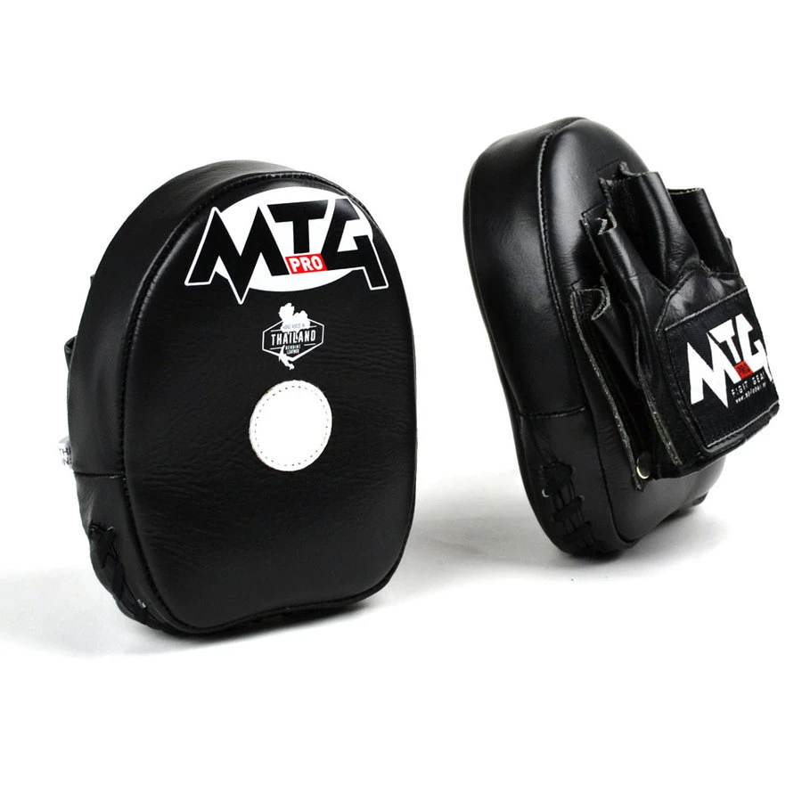 MTG Pro Focus Mitts / Mini Curved / Black 3 MTG Pro Focus Mitts / Mini Curved / Black