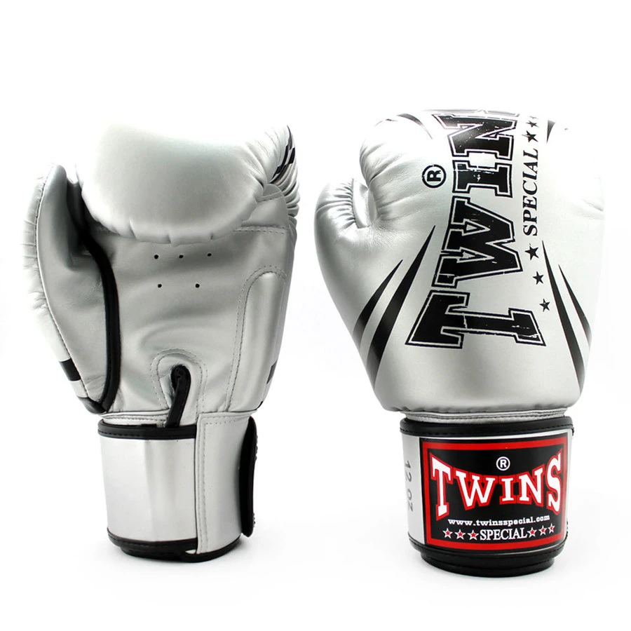 Twins Boxing Gloves / FBGVS3-TW6 / Silver 4 Twins Boxing Gloves / FBGVS3-TW6 / Silver - Image 2