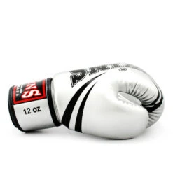 Twins Boxing Gloves / FBGVS3-TW6 / Silver 7 Twins Boxing Gloves / FBGVS3-TW6 / Silver -Thaiboxingstore Store TWS FBGVS3 TW6 S 2